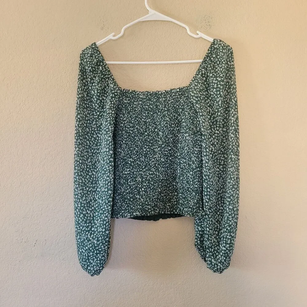 Abercrombie & Fitch Blouse Womens Sz Small Green Floral Long Puff Sleeve Smocked